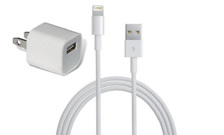 کابل شارژ آیفون لایتنینگ به Apple Lightning) USB)